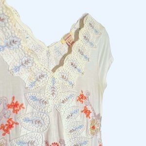 Sundance embroidered short sleeve tee S